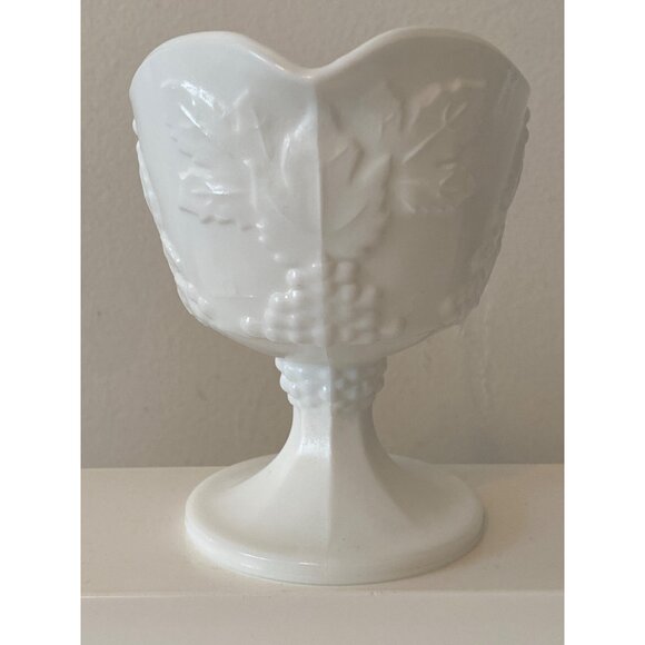 White Milk Glass Creamer Stem Replacement Vintage - Picture 5 of 16